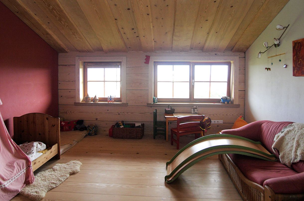 Duffner blockbau holzhaus familienhaus muenchen bayern 14.jpg