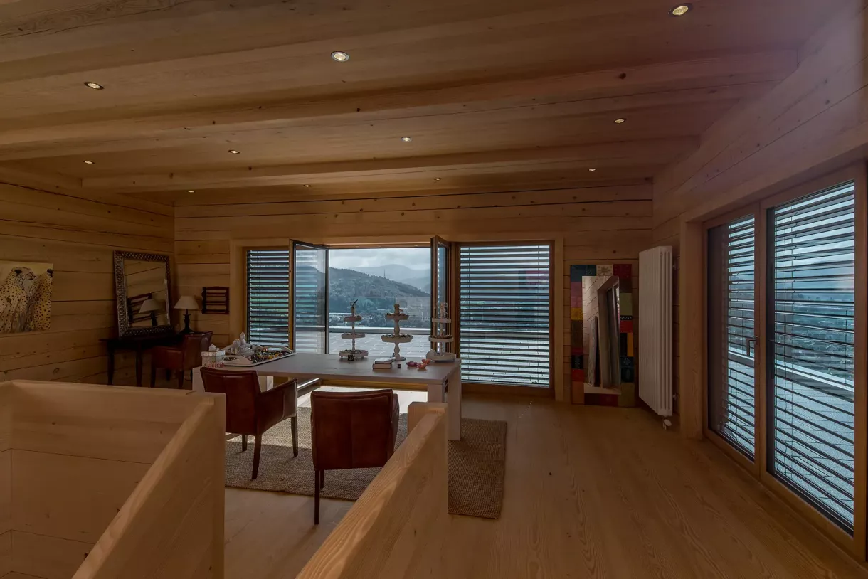 Duffner blockbau holzhaus westschweiz © helmuth scham 11