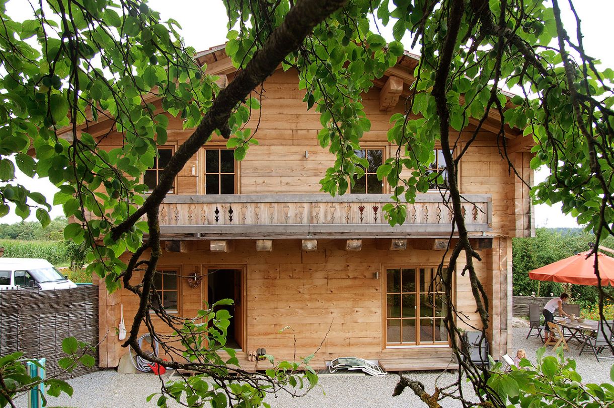 Duffner blockbau holzhaus familienhaus muenchen bayern 04.jpg