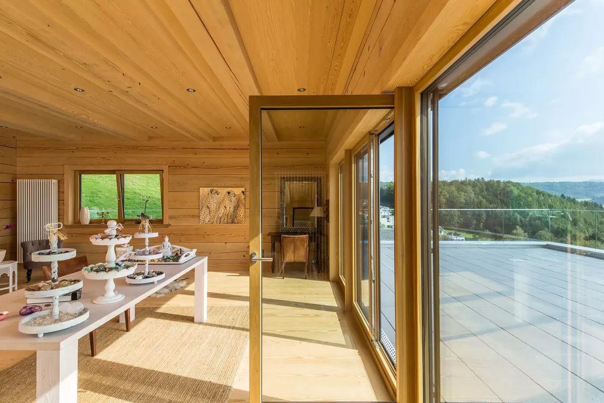 Duffner blockbau holzhaus westschweiz © helmuth scham 12