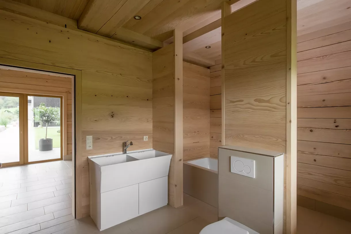 Duffner blockbau holzhaus westschweiz © helmuth scham 14