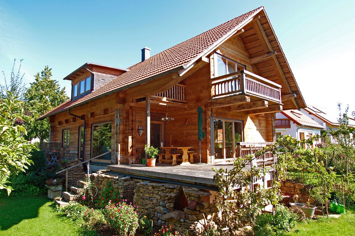 Holzhaus duffner blockbau schwarzwald schwaebische alb 01