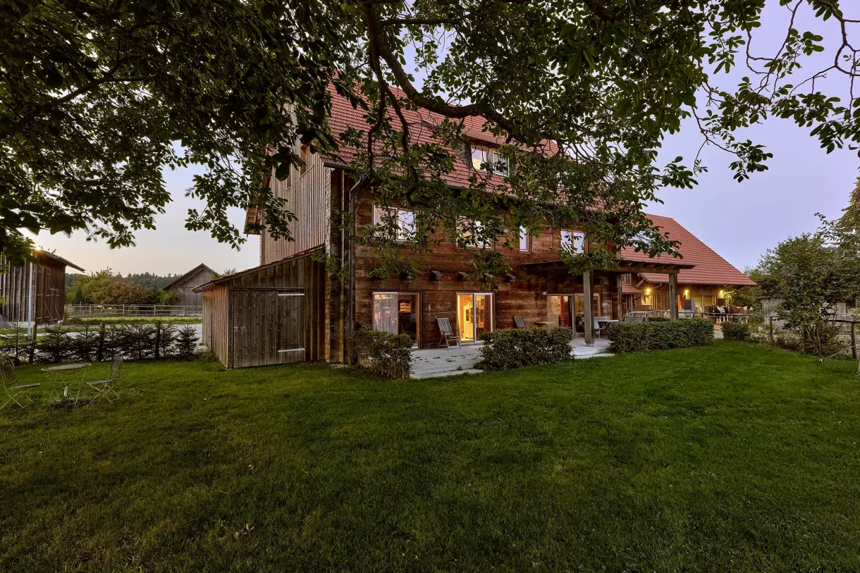 Duffner blockbau holzhaus thurgau pferdehof © helmuth scham 0143